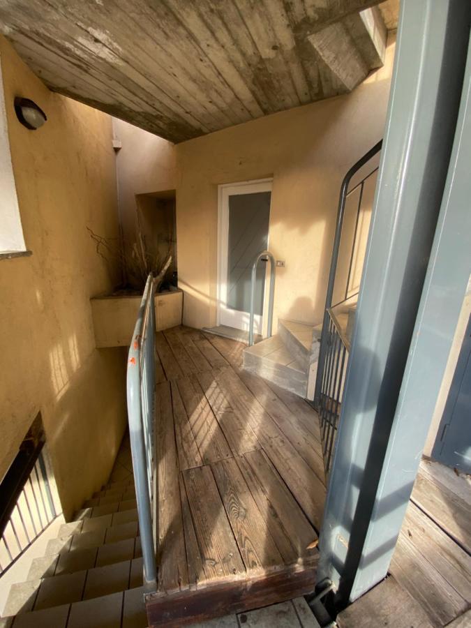 Ferienwohnung Vicolo Forno Mercallo Exterior foto